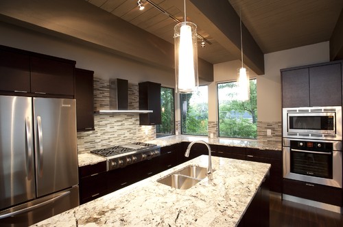 Bianco Antico Granite Dark Cabinet Backsplash Ideas